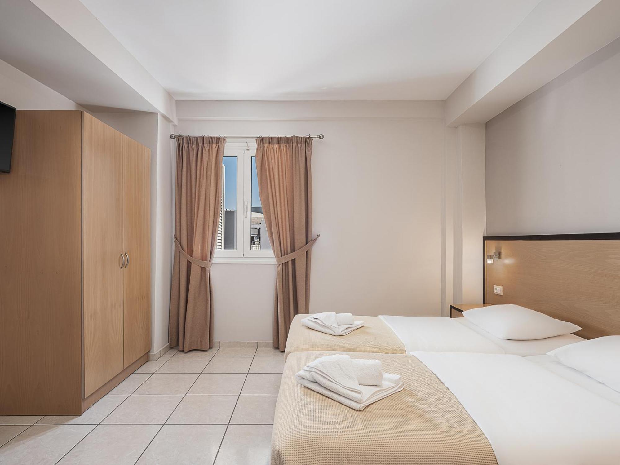 Theofilos City Hotel Chania  ภายนอก รูปภาพ