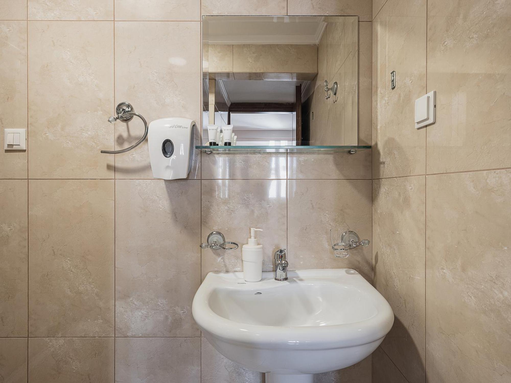 Theofilos City Hotel Chania  ภายนอก รูปภาพ